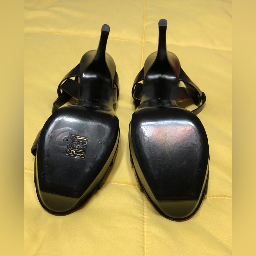 These are women’s Yves Saint Laurent heels. European size 41 and US size 10 - Picture 4 of 5